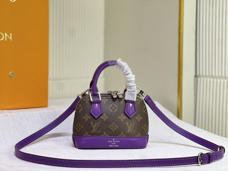 Luis Vuitton monogram